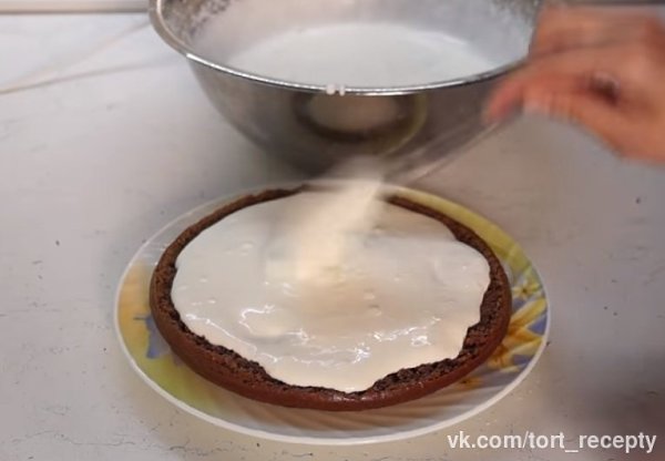 Быстрый и вкусный сметанный торт советский рецепт. Для Сметанного торта нам потребуется много ... - 8
