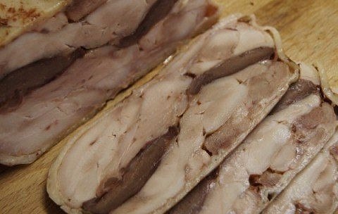 Ветчина Tetra Pak ... Главное действующее лицо — пустой пакет Tetra Pak. В ролях: Куриные окорочка — ... - 7