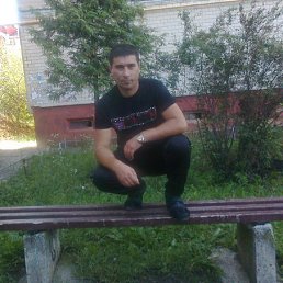 Vasyl, 47, 