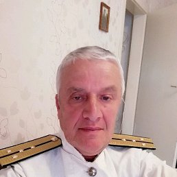 Leonid, ���������, 65 ���