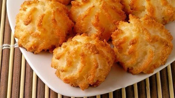 Кокосовое печенье- вкусно и просто.Ингредиенты:-400 гр кокосовая стружка-4-5 шт яйцо-1.5 ст сахар ... - 3