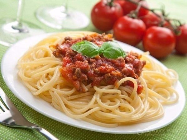 ТОП-6 вкуснейших рецептов пасты для вашего стола.1) ПАСТА С ТОМАТНЫМ СОУСОМИнгредиенты: паста - 250 ... - 6