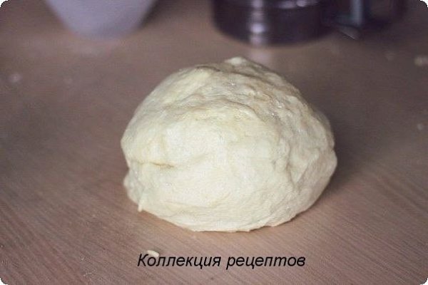 #печенье.Творог — 200 гСливочное масло — 100 гЯйцо — 1 шт.Мука — 2,5 стаканаРазрыхлитель — 1 ч. ... - 4