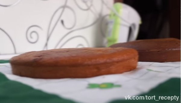 Быстрый и вкусный сметанный торт советский рецепт. Для Сметанного торта нам потребуется много ... - 6