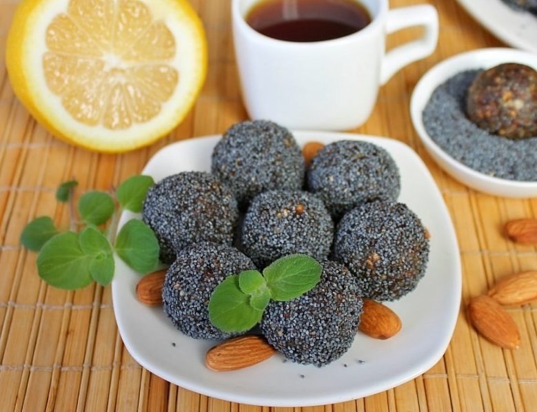 Конфеты с орехами, маком и фиником | Bon Appetit | Лучшие рецепты ...