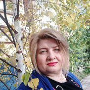 Tanya, 50 , 