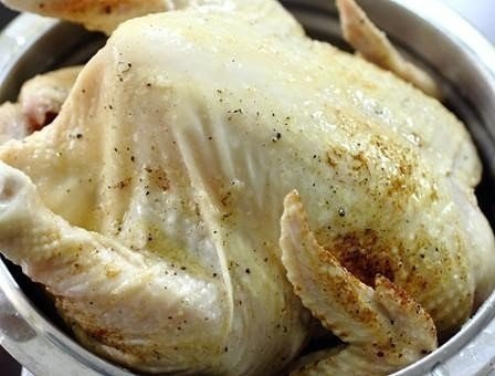 Курица с пряными травами из духовки.Ингредиенты:Курица — 1,5 кгЛимон — 1 шт.Оливковое масло — 2 ст. ... - 2