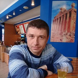 Сергей, 41, Кировское, Донецкая область