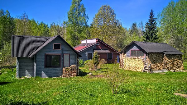 К продаже предлагается отдельно стоящий жилой хуторок эко - поселение, удачно расположенный на ... - 4