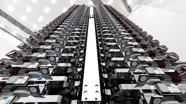 SpaceX собирается запустить на орбиту Земли еще 30 тысяч спутников