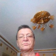 Aleksandr, 64 , -