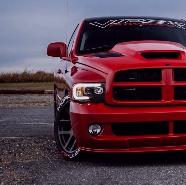 Dodge Ram srt 10 Sport