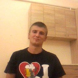Юрий, 31, Острог