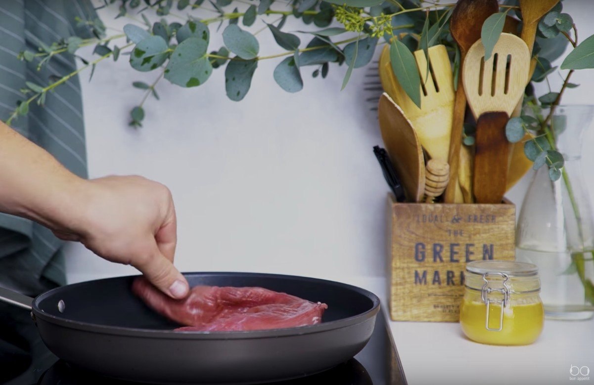     .:   1   1 . ... - 3