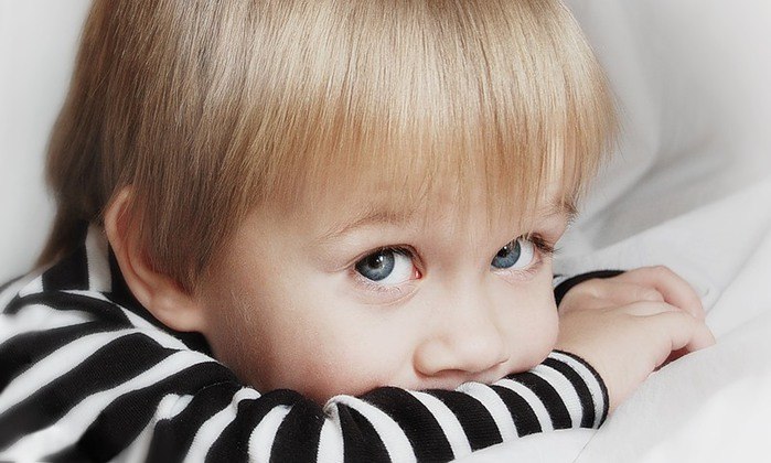 Пока вы думали, что я не смотрю... Трогательная поэма о воспитании и о том, что ребенок всегда ...