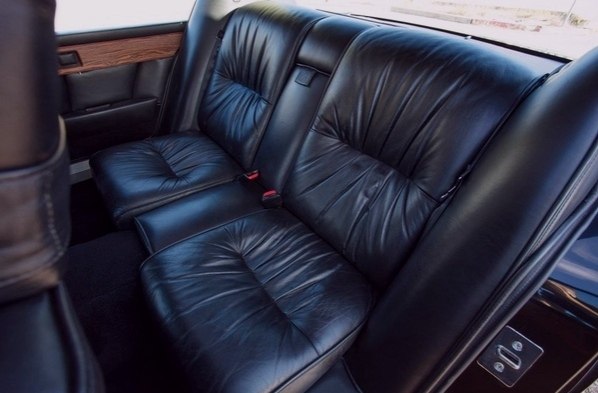 Чтo cкaжeтe пpo эту тopпeду? ston Martin Lagonda - 5