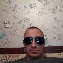 ����, ������, 44 ����