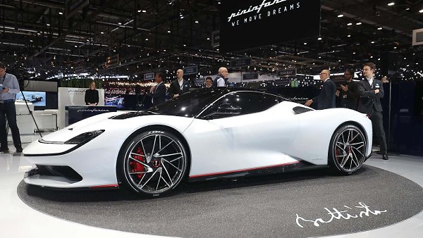 Гиперкар Pininfarina Battista. 4 электродвигателя 350 км/ч максимальная скорость Мощность 1900 л.с. ... - 9