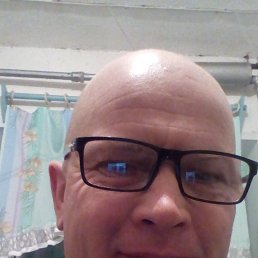 viktor, 52, 