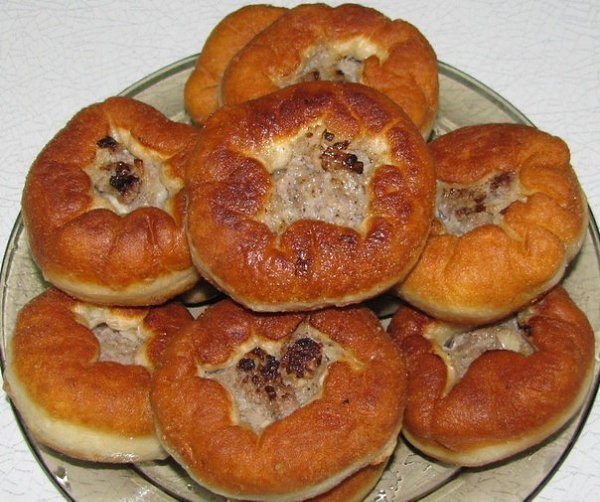 Беляши с мясом на сковороде .Один из моих самых любимых рецептов беляшей с мясом на сковороде. Он ...