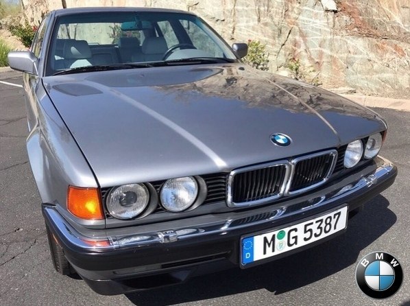 p BMW E32 740il
