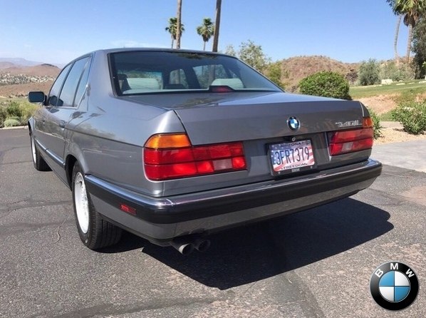 p BMW E32 740il - 2