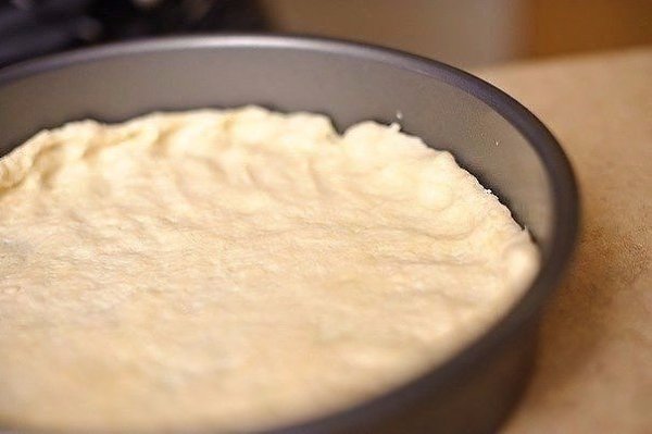 Очень нежный лимонный пирог.Ингредиенты:Сметана — 250 гСливочное масло — 110 гСода — 1/2 ч. л. Мука ... - 3