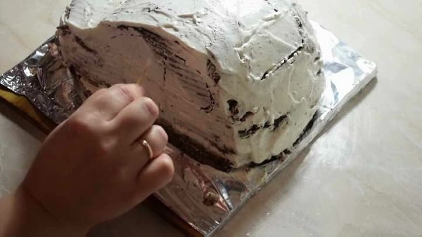 Детский торт Машинка.Ингредиенты: Куриные яйца 6 шт. Сахар 1,5 стак. Мука 1,5 стак. Какао-порошок 50 ... - 3