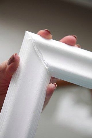Интерьерная рамка из багета и потолочного плинтуса своими руками - 5