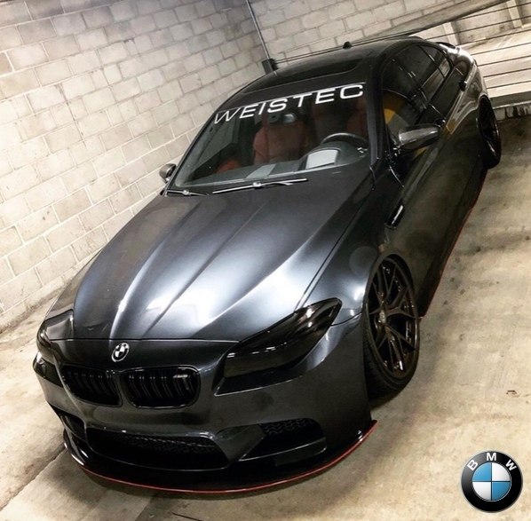 BMW M5 F10