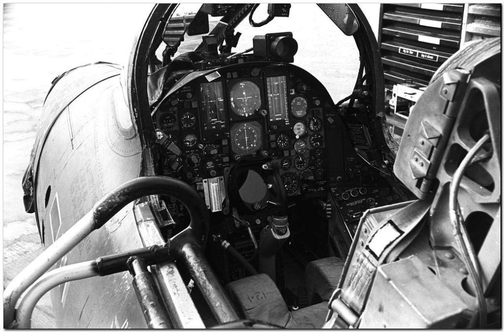 22 ������� 1955 ���� �������� ������ ���� ������ F-105 �����������. �� �� ������ ��� ... - 3