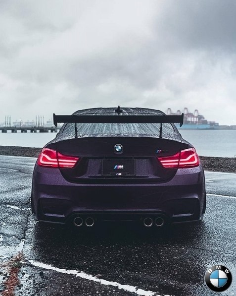  BMW M4 F82