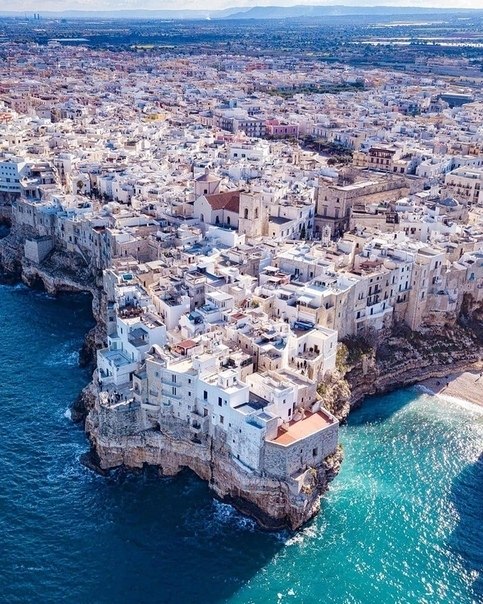    . Polignano, Italy