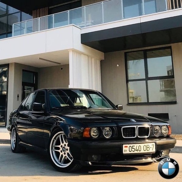  BMW 5 Series E34