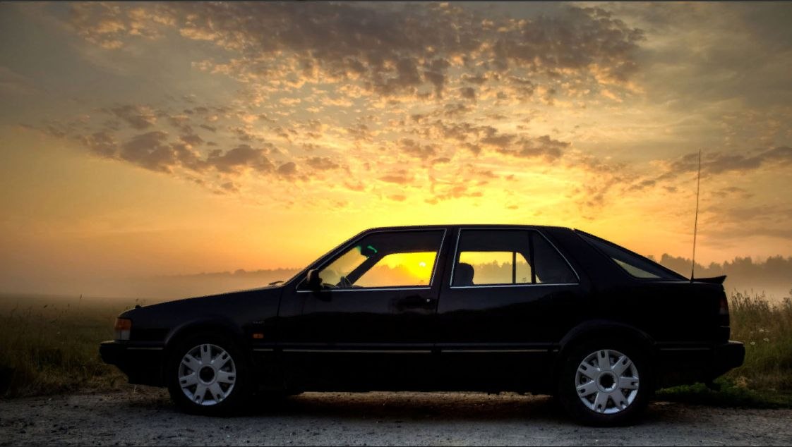   ,    ,    . Saab 9000.