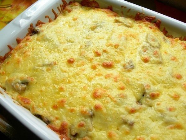 "Картофельная запеканка" Ингредиенты: - Картофель — 1 Килограмм - Сметана — 250 Грамм - ...