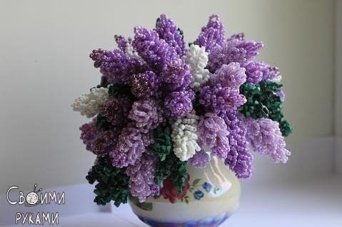 Сирень из бисера.Из бисера можно сделать различные украшения, например, цветы. Вот именно цветы и ... - 3