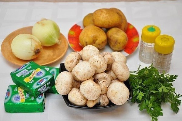 Грибной суп с сыром. Ингредиенты: грибы – 0,4 кг, лук – 1 шт., картофель – 3-4 шт., масло ... - 2