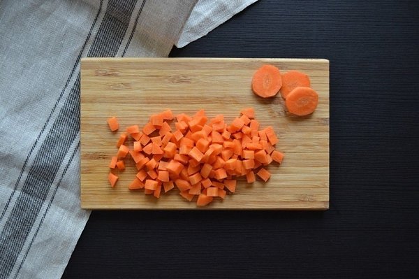 Фаршированные перцы с грибами.Ингредиенты:Фарш мясной — 500 гПерец болгарский — 5 шт.Грибы — 4 ... - 4