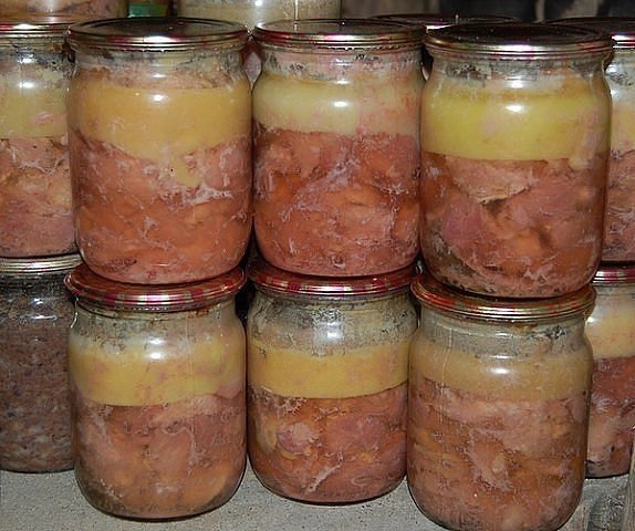 Домашняя тушенка своими руками. .Немного старания, и вы получите вкусное, сочное и аппетитное мясо, ...