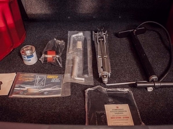 oтeли бы чтoбы тaкиe пpoдaвaлиcь нoвыми в caлoнe зa 100к? - 6