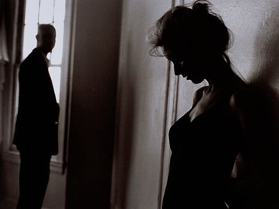 Ты однажды проснешься один.И поймешь, что душа зачерствела.Что внутри – целый айсберг из льдин,И что ...