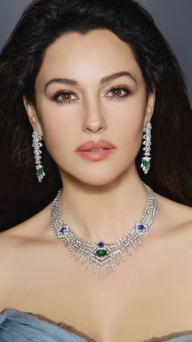 5 Bellissimo. Monica Bellucci. . made by Italy.    - 8