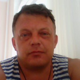 Sergei, 47, 