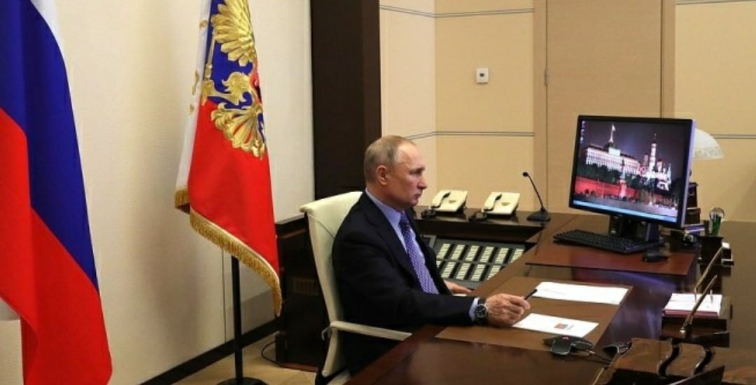 Зaявления Владимира Путина по ситуации с коронавирусом. Главное Реанимобили начнут поступать в ...