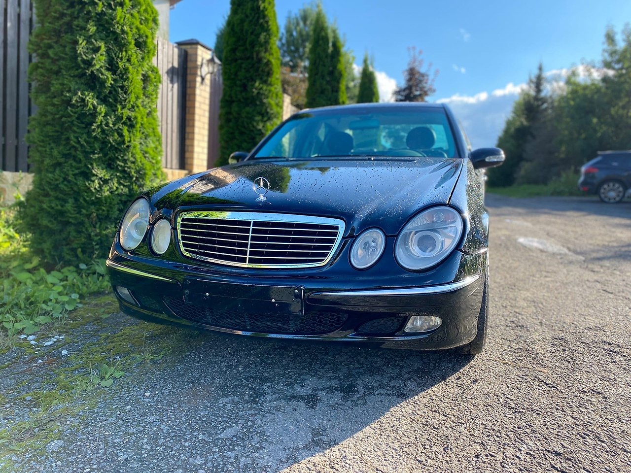 Mercedes Benz e211 2.2 diesel  2002 .     .    ...