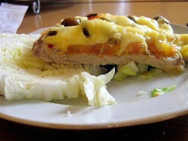 Мясо по-купечески (с грибами).Ингредиенты:В данном случае использовалось: -Свинина (карбонат) - 4 ... - 6