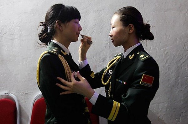 Девушки-военные дальневосточных стран: Южная Корея, Япония, Северная Корея, Китай. - 4