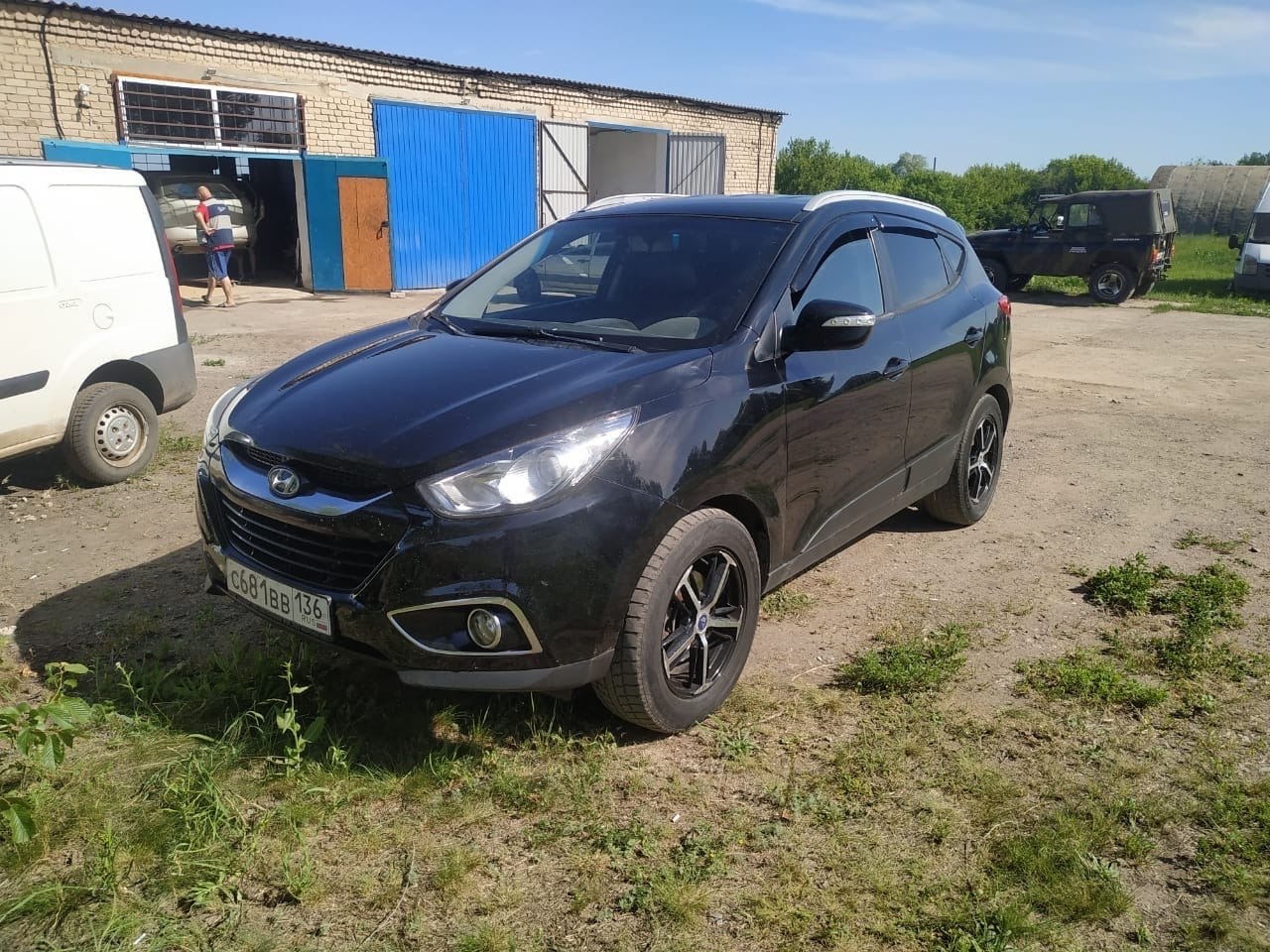 .Hyundai ix35 2011  2.0   184 ..  .  ,  ...