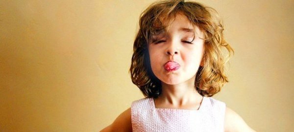 Полезные советы родителям. 1. Совет самый главный – хвалим на людях, ругаем наедине! 2. Тоже важно – ...